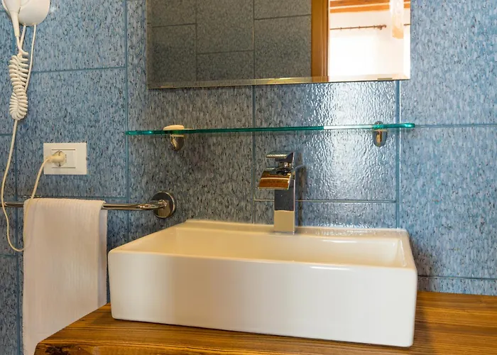 Tenuta Santo Stefano 酒店 水晶湾